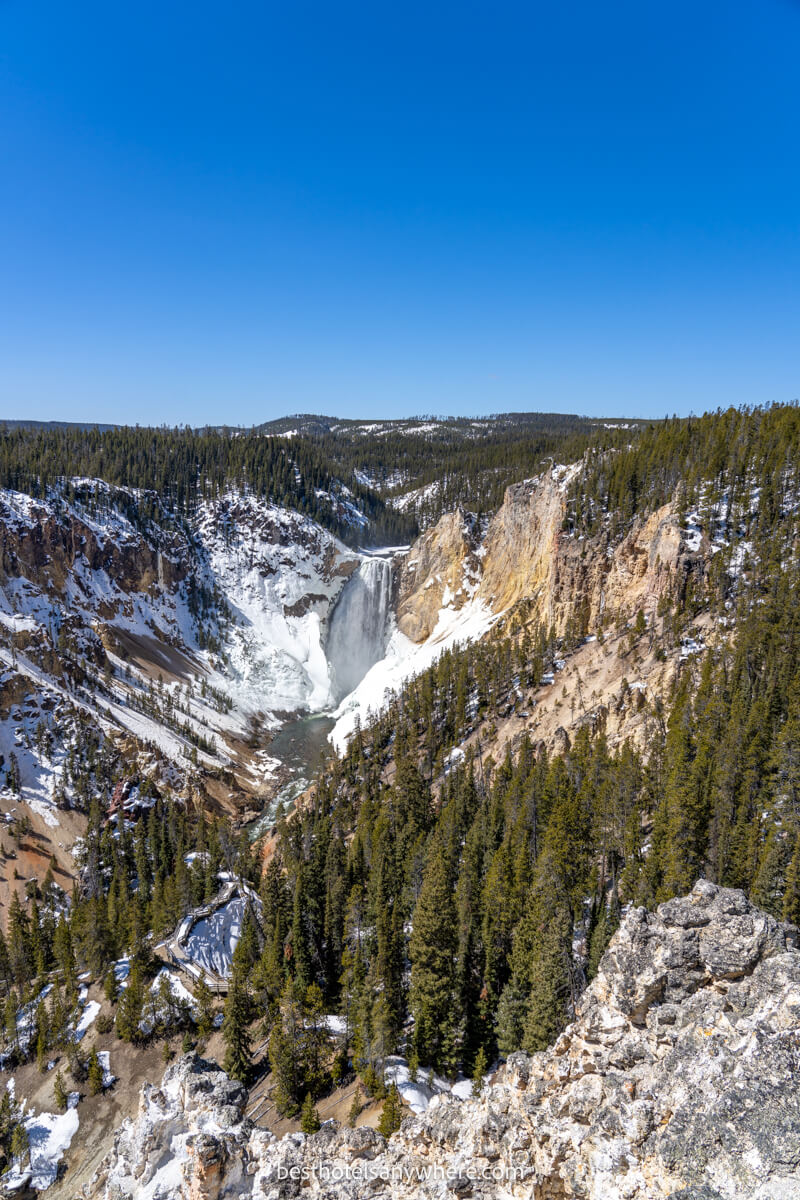 Lower Yellowstone Falls on from inspiration point on north rim drive on a clear day with deep blue sky