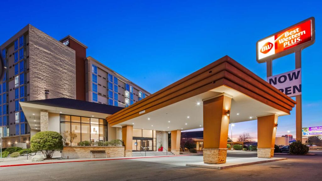 Exterior photo of Best Western Plus Sparks Reno at twilight